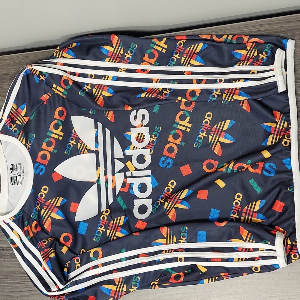 Adidas sweater